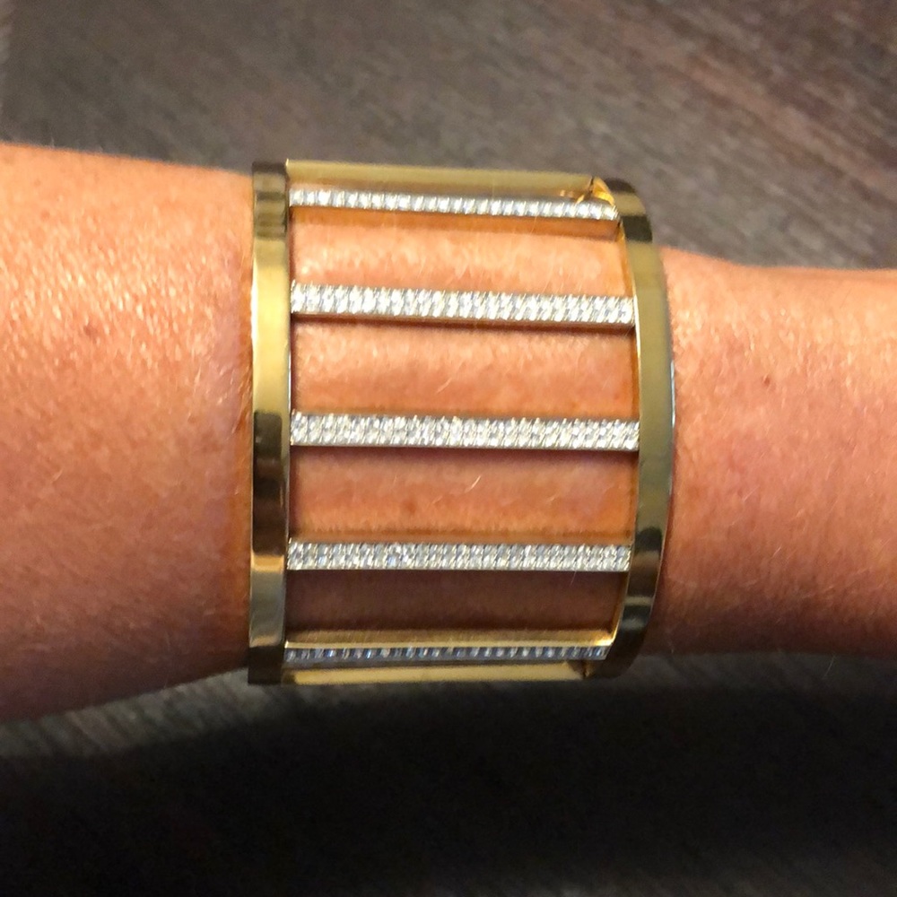 Micheal Kors Bangle
